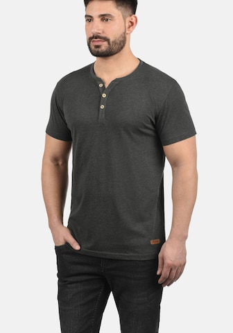 T-Shirt 'Volker' !Solid en gris : devant