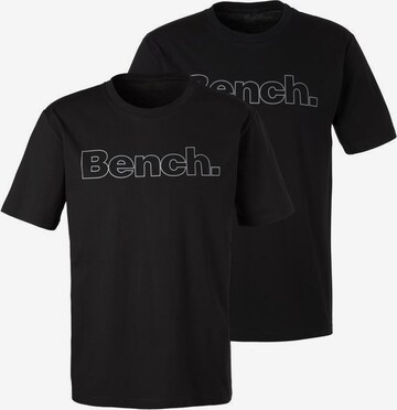 BENCH T-shirt i svart: framsida