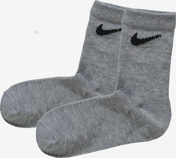 NIKE Athletic Socks in Grey