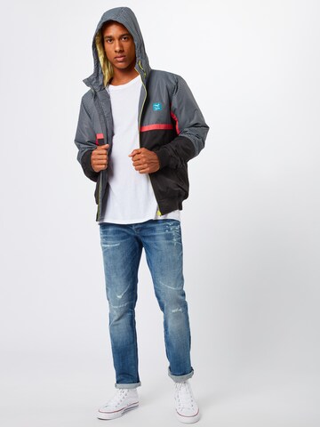 Veste mi-saison 'Rastron' Iriedaily en noir
