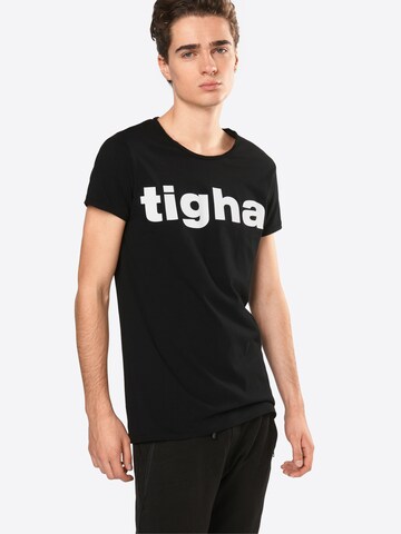 Tricou de la tigha pe negru: față