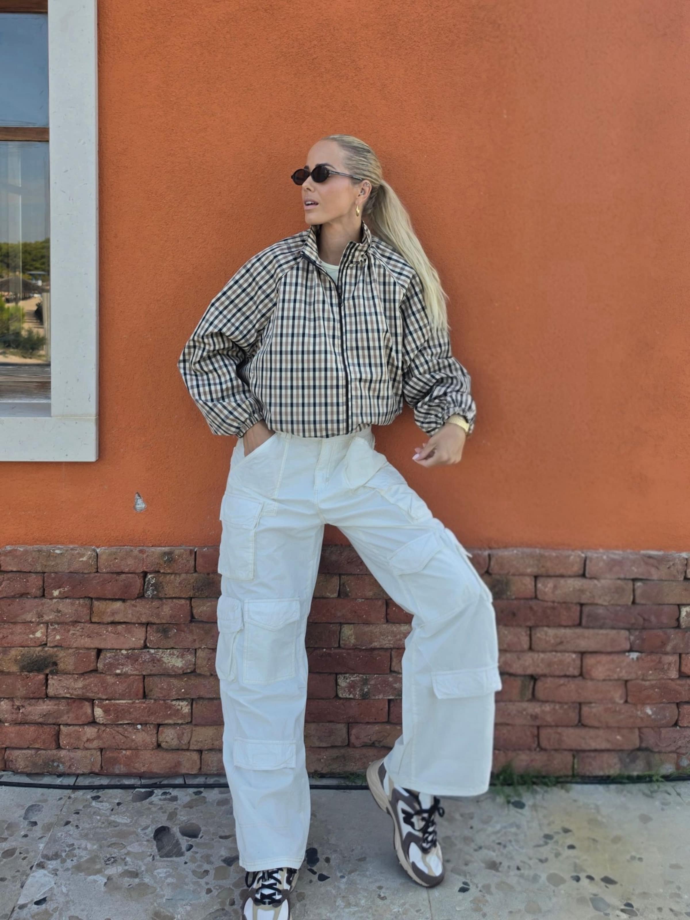 Antonija - Transitional Jacket Look