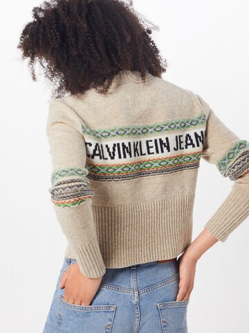 Calvin Klein Jeans Svetr 'REVERSE FAIRISLE' – béžová: zadní strana