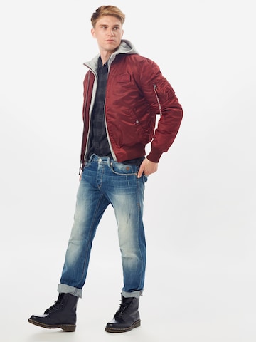 ALPHA INDUSTRIES Between-Season Jacket 'MA-1 D-Tec' in Red