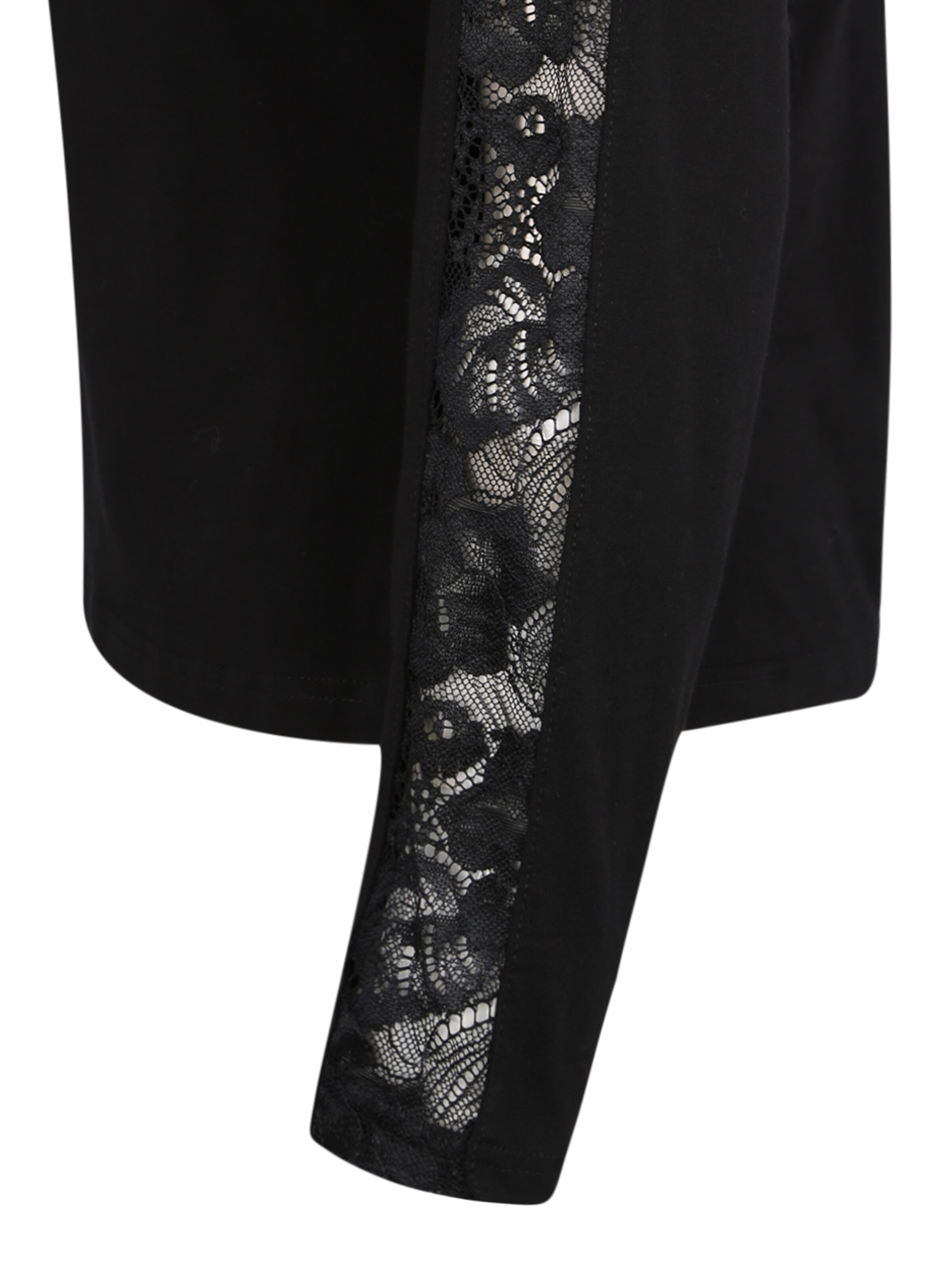 Urban Classics Shirt in Black