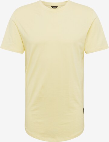Only & Sons Regular Fit T-Shirt 'MATT' in Gelb: predná strana