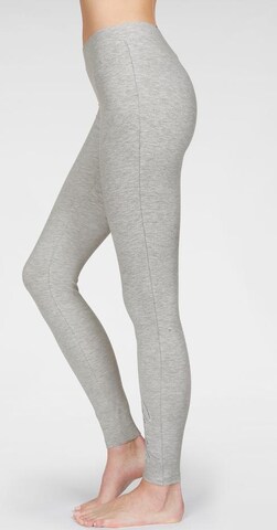 BENCH Leggings in Grau