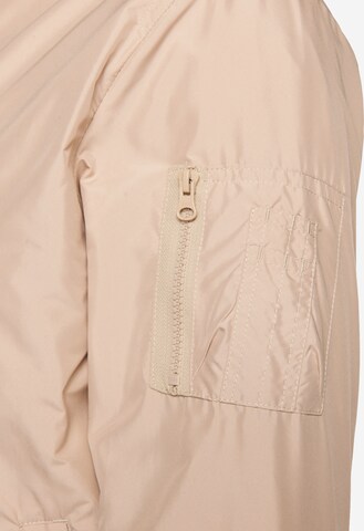 Urban Classics Jacke in Beige