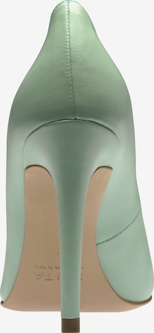 EVITA Pumps in Green