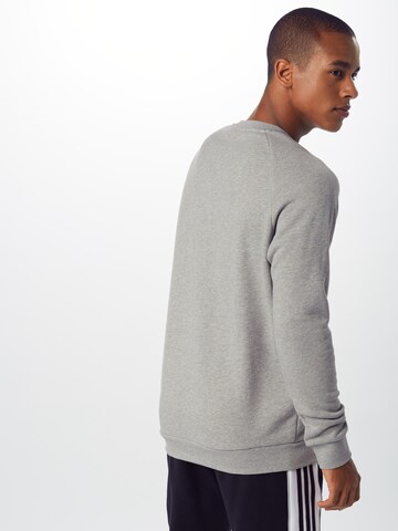 ADIDAS ORIGINALS Klasický střih Mikina 'Loungewear Trefoil Essentials' – šedá