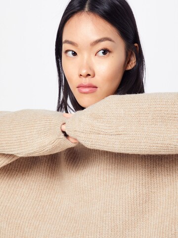 ABOUT YOU Oversized sweater 'Mina' in Beige