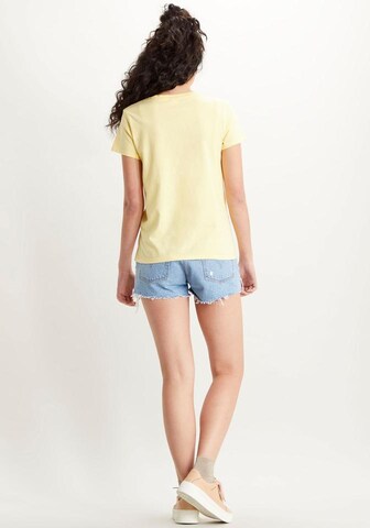 LEVI'S ® T-shirt i gul