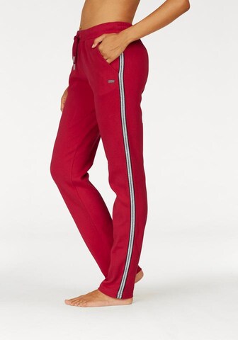 BENCH Regular Pants in Red