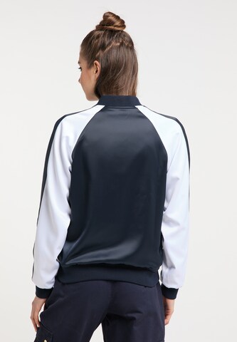 MYMO Between-Season Jacket in Blue