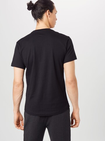 Calvin Klein Jeans Klasický střih Tričko – černá