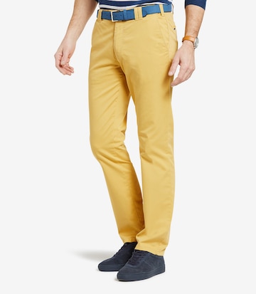 MEYER Regular Chino Pants 'Oslo' in Yellow: front