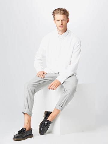 balta Filippa K Standartinis modelis Marškiniai 'Zachary '