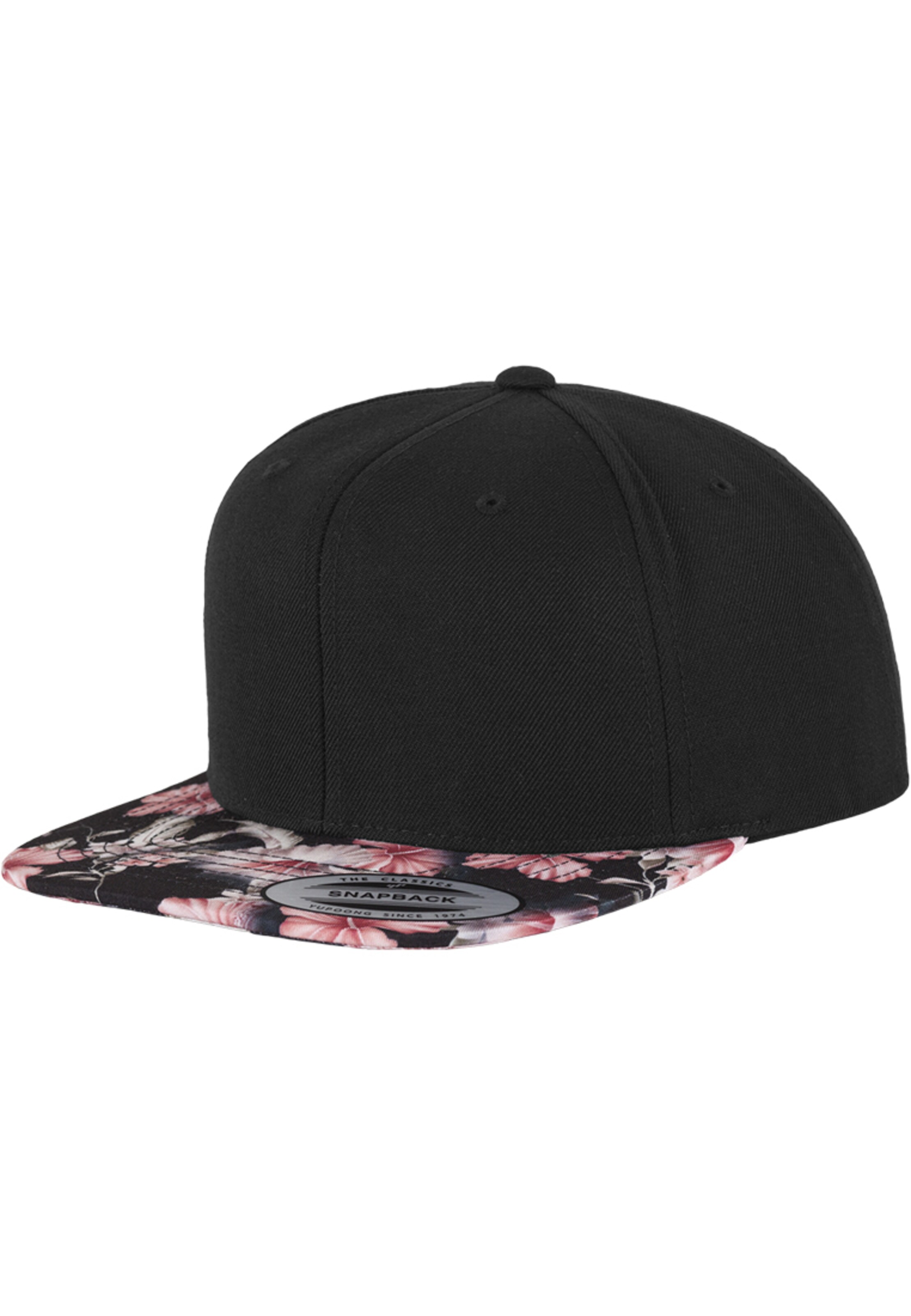 Casquette Flexfit en noir : devant