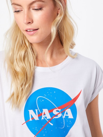 Merchcode T-Shirt 'Nasa Insignia' in Weiß