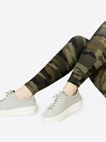 Urban Classics Skinny Leggings in Groen