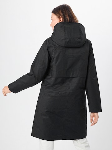 elvine Winter Coat in Black: back