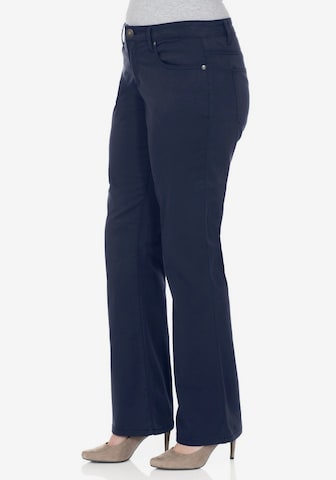 SHEEGO Bootcut Broek in Blauw