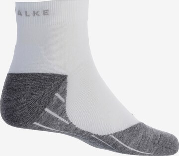 Chaussettes FALKE en blanc