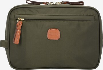 Bric's Toiletry Bag in Green: front