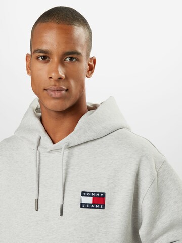 Regular fit Bluză de molton de la Tommy Jeans pe gri