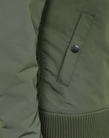 Veste mi-saison 'MA-1 TT' ALPHA INDUSTRIES en vert