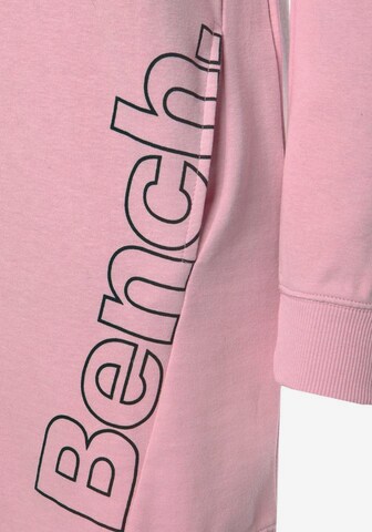 BENCH Sweatkleid in Pink