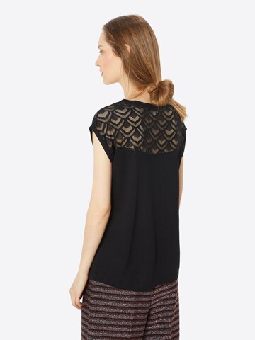 ONLY - Camiseta 'Nicole' en negro: atrás