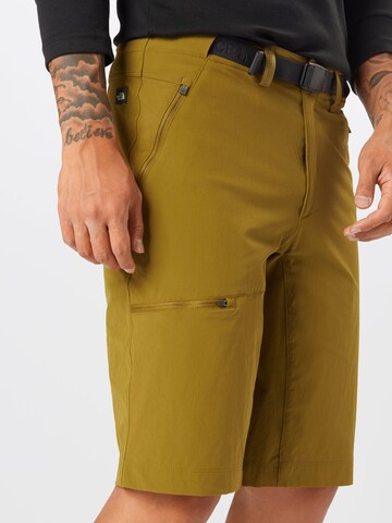 Regular Pantalon outdoor THE NORTH FACE en vert