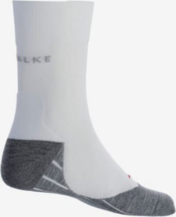 Chaussettes de sport 'RU4' FALKE en blanc