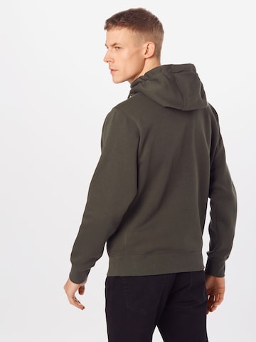 Nike Sportswear Regular fit Tréning dzseki 'Club Fleece' - zöld