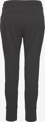 Effilé Pantalon 'Future 2.0' MAC en gris