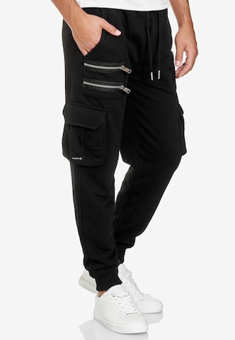 Redbridge Tapered Cargo Pants in Black