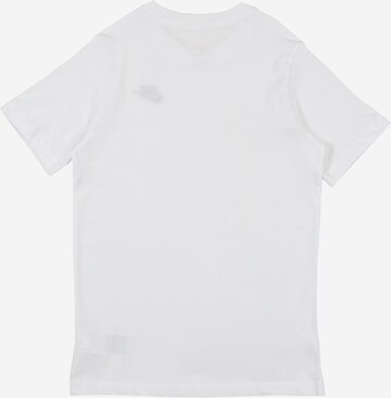 Tricou de la Nike Sportswear pe alb