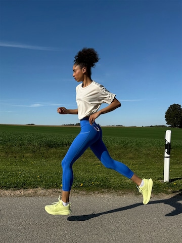 Vibrant Power Look by Asics