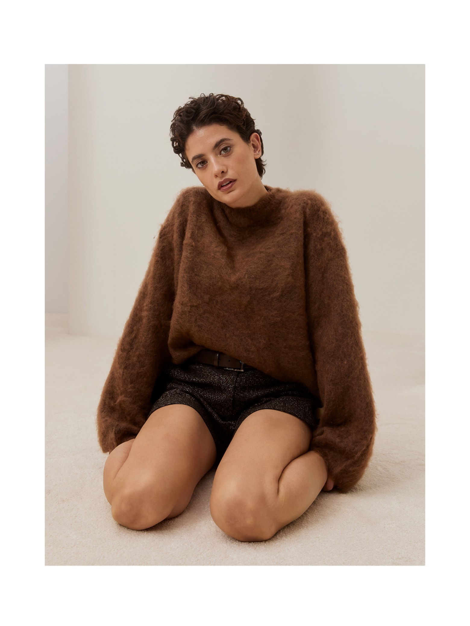 Anna F. - Fluffy Sweater And Shorts Look