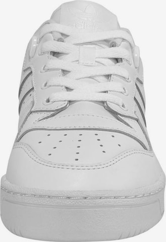 Baskets basses 'Rivalry' ADIDAS ORIGINALS en blanc