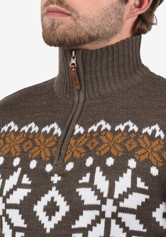 !Solid Sweater 'Norwin' in Brown
