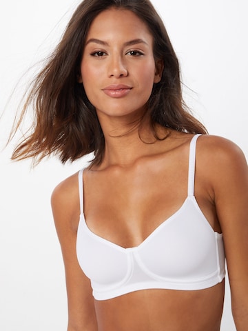 Mey T-shirt Bra in White: front