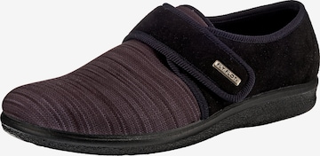 FLY FLOT Slippers in Black: front