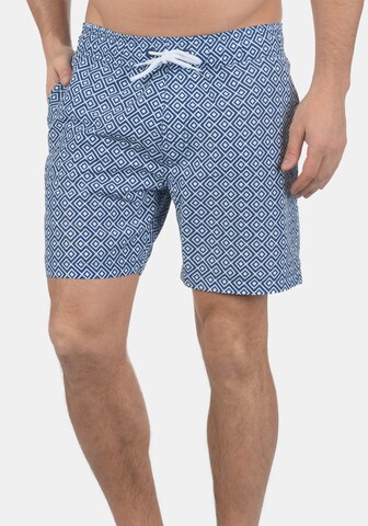 BLEND Board Shorts 'Meo' in Blue: front