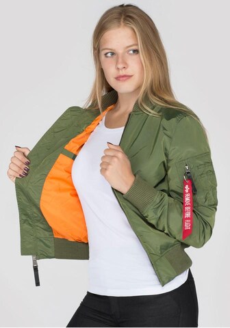 ALPHA INDUSTRIES Φθινοπωρινό και ανοιξιάτικο μπουφάν 'MA-1 TT' σε πράσινο