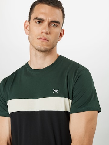 Iriedaily Regular Fit Bluser & t-shirts 'Court' i grøn