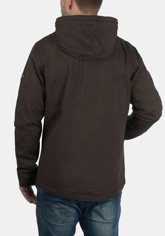 Veste mi-saison 'Bobby' BLEND en marron