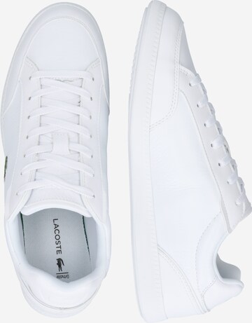 LACOSTE Sneaker 'Graduatecap' in Weiß