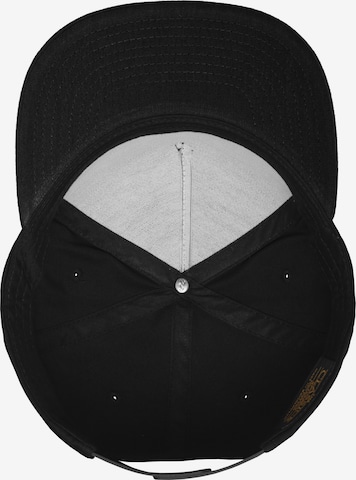 Flexfit Cap 'Classic 5' in Black